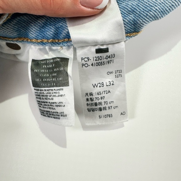 Levi’s 501 women’s straight leg denim jeans rigid fit distressed repair W28 L32 - Picture 10 of 10